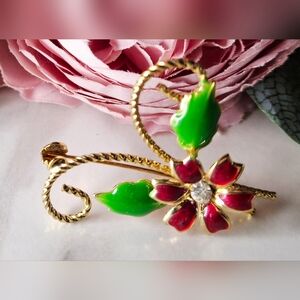 Vintage 80s 🌺✨️Beautiful Floral Brooch/Pin